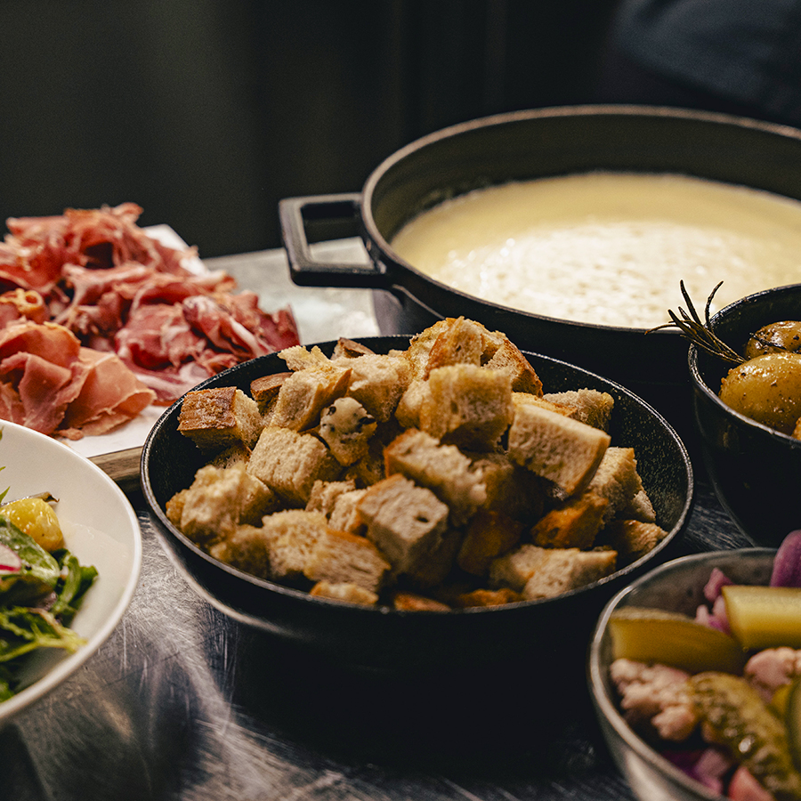 Chalet Robinson Autumn Fondue cheese table side view