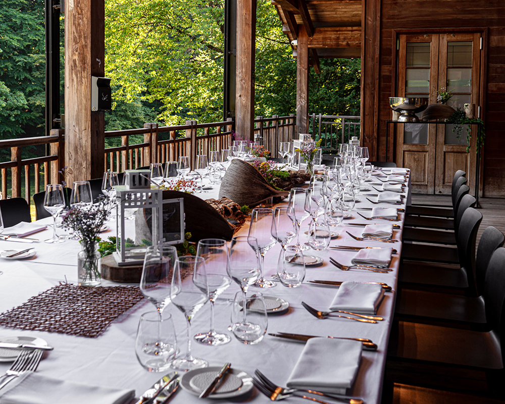 Chalet Robinson Terrace View Private Event Table